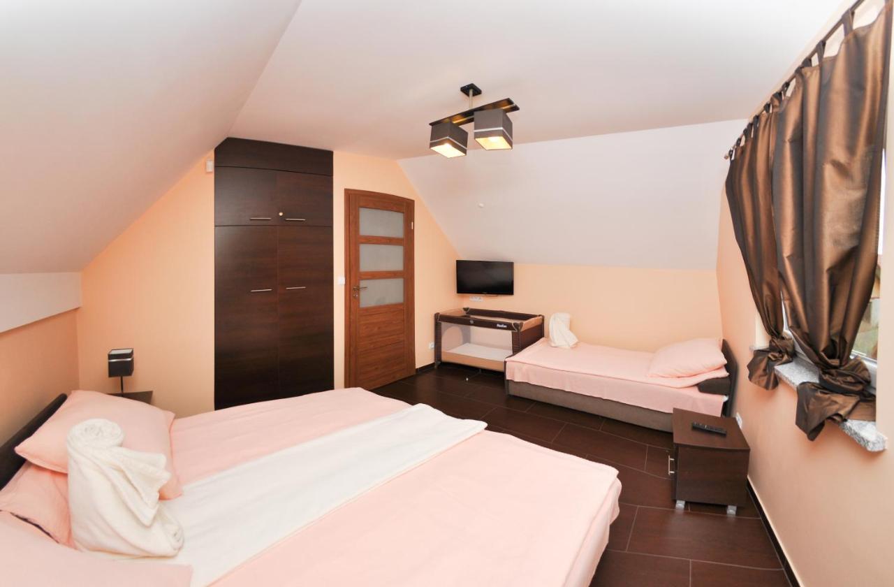 Ferienhaus Holiday Home Domki Raj ยารอสวาเวียซ ภายนอก รูปภาพ