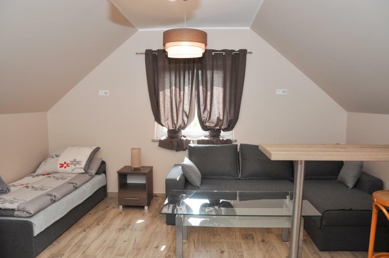 Ferienhaus Holiday Home Domki Raj ยารอสวาเวียซ ภายนอก รูปภาพ